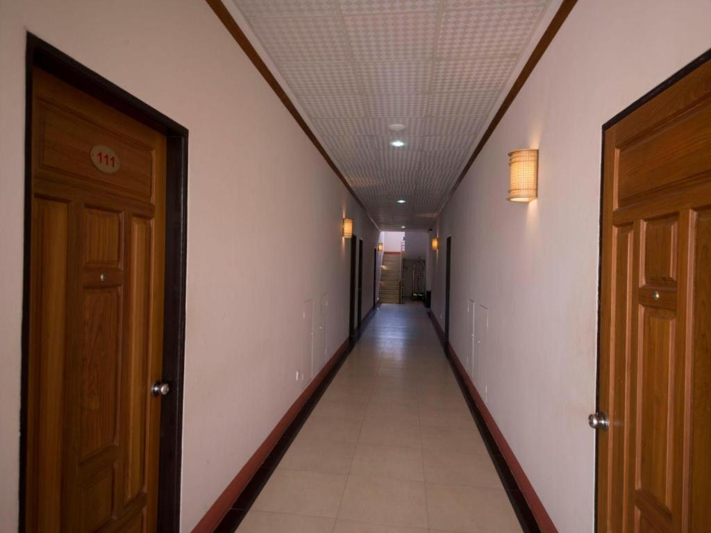 Hotel Law Ka Thit Sar à New Bagan Extérieur photo