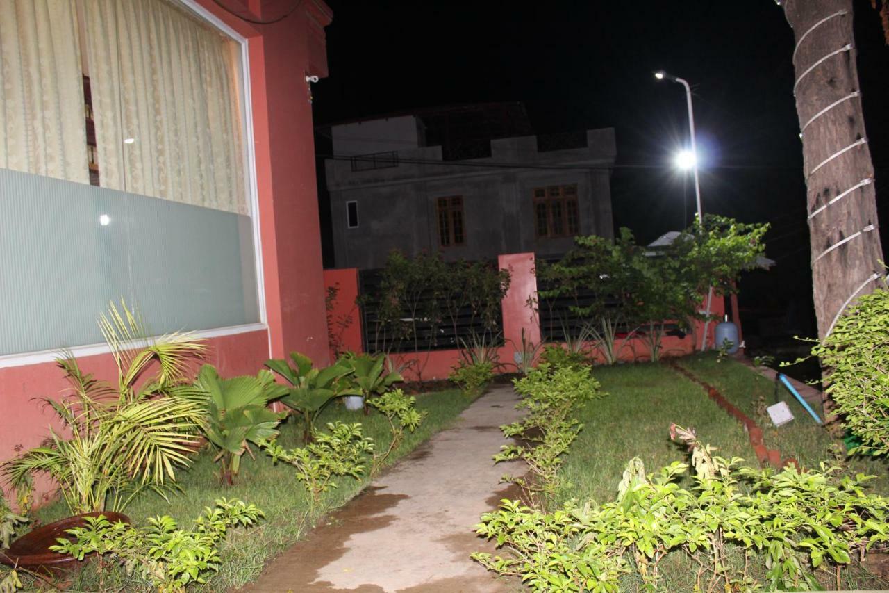 Hotel Law Ka Thit Sar à New Bagan Extérieur photo
